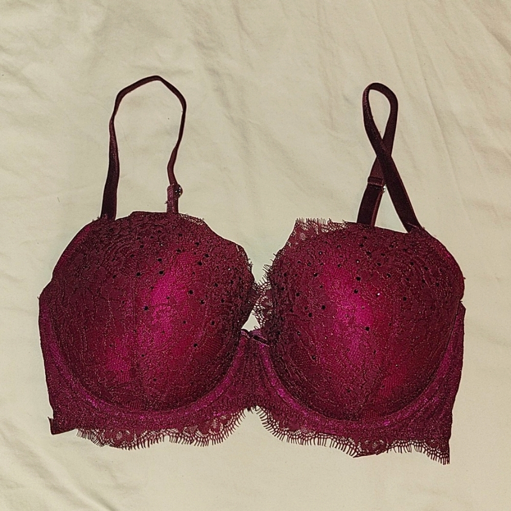 Victoria's Secret Dream Angel's Lined Demi Rhinestone Lace bra 32DDD